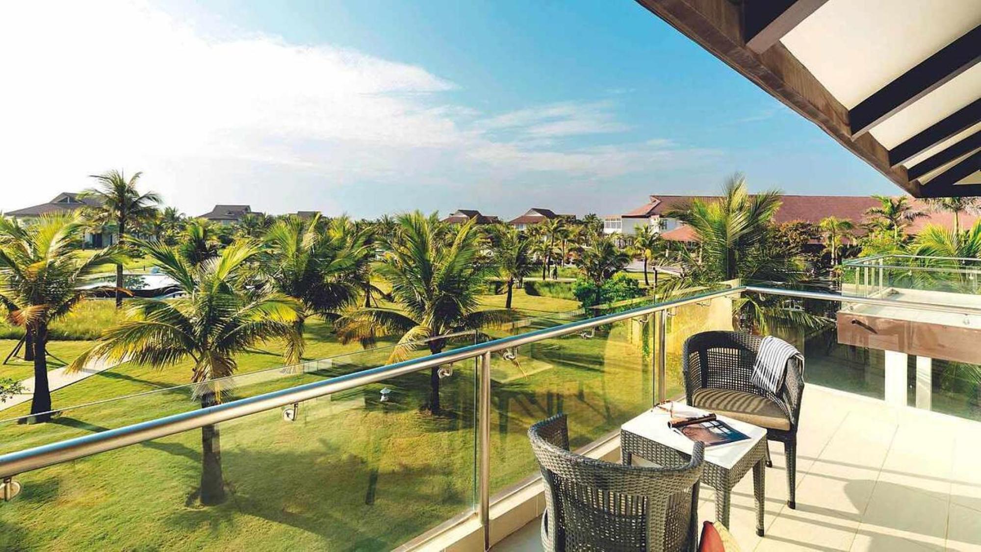ホテル Robinson Nam Hoi An タムキー エクステリア 写真