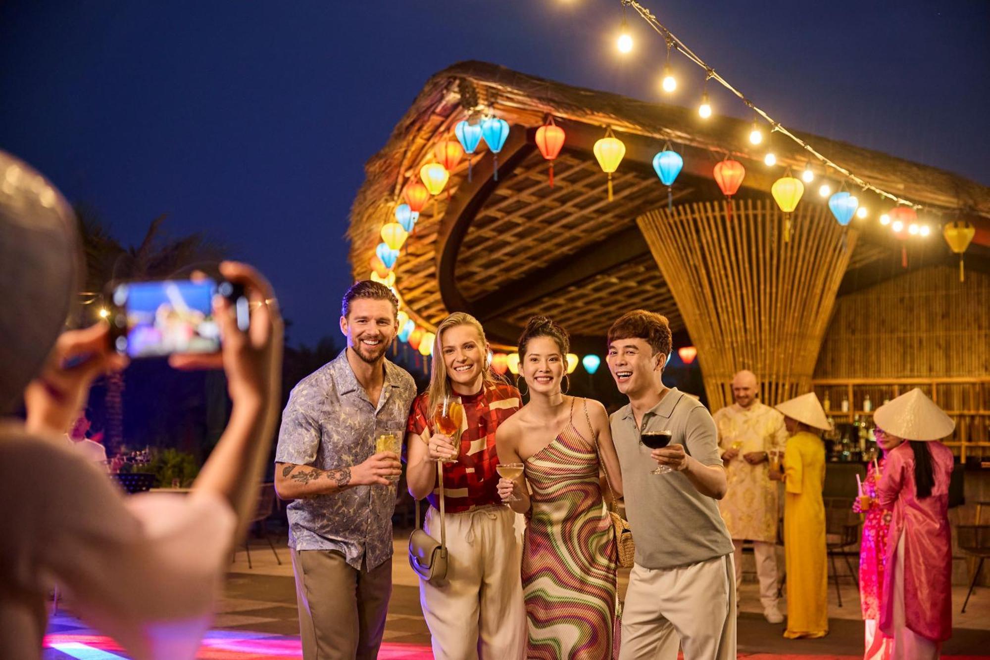 ホテル Robinson Nam Hoi An タムキー エクステリア 写真